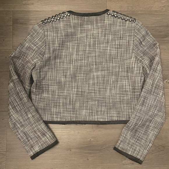 H&M Tweed Cropped Blazer with Embellished Shoulder Detail - Picture 9 of 11